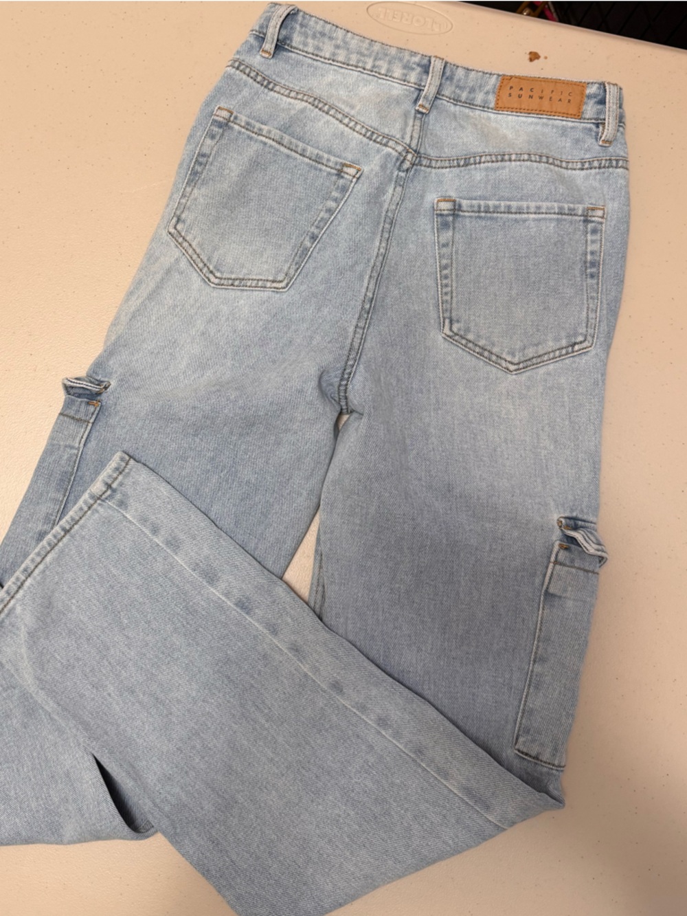 PacSun 90’s Y2K Cargo pocket light wash denim jeans - Picture 4 of 5